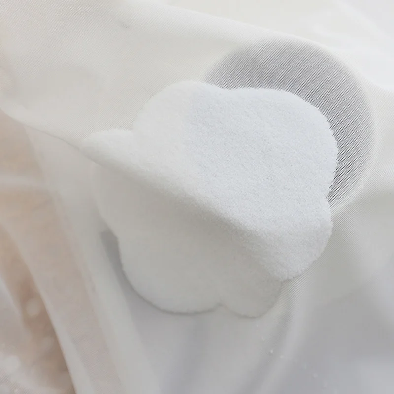 White Cloud Pattern Sheer Curt - Baby Nursery Curtains recension och pris