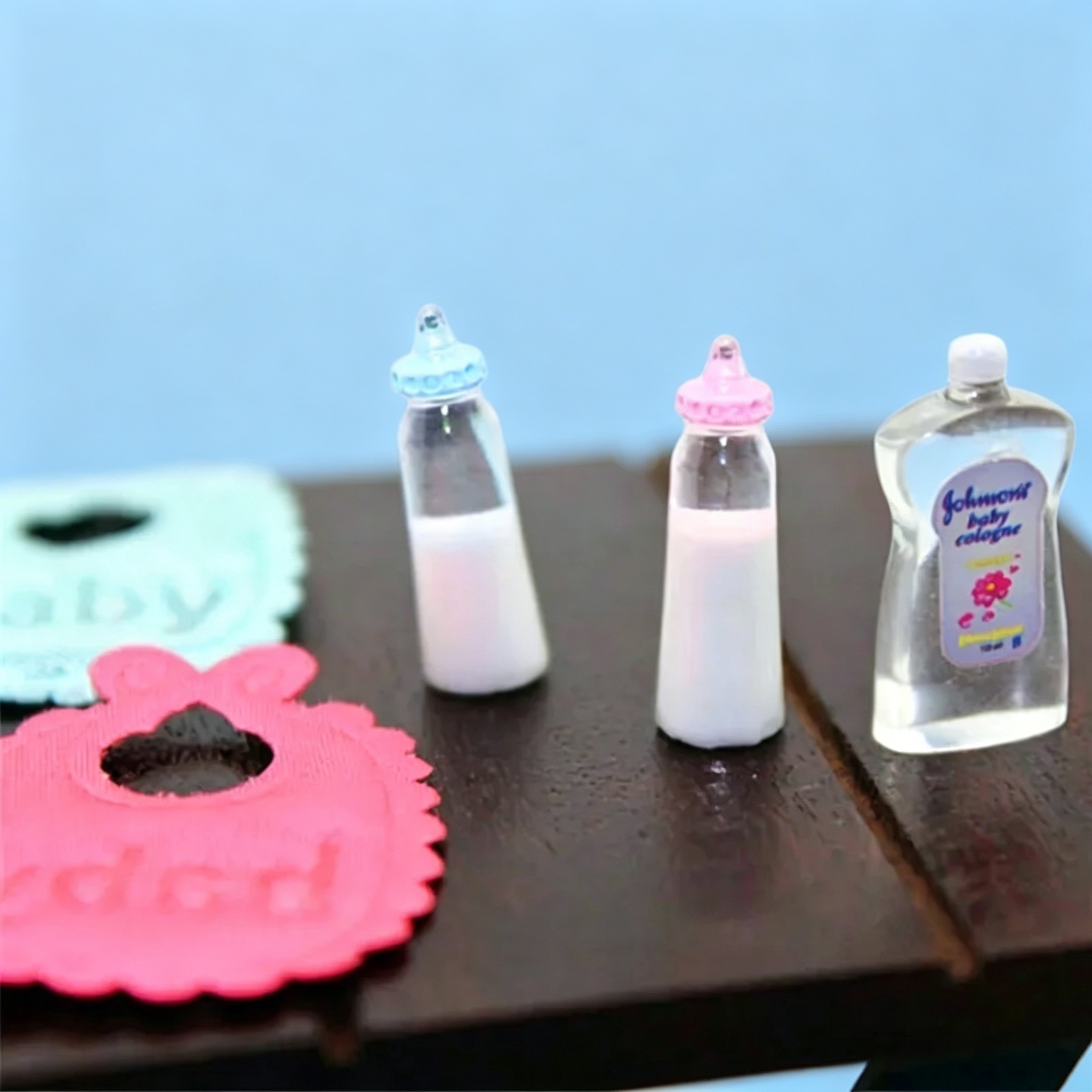1:12 Scale Dollhouse Mini Baby - Baby Nursery Kit recension och pris